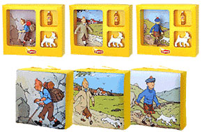 Les 3 boîtes et les 3 coussins