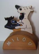 Tirelire Milou au téléphone